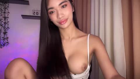Adriana online show from 10/07/25, 04:59