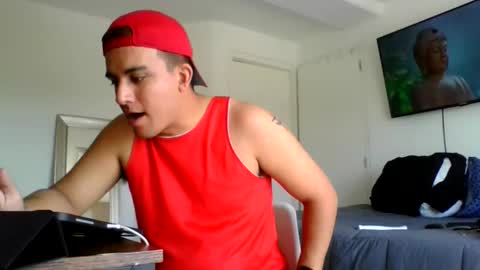 adriannn222 online show from 12/02/25, 07:53