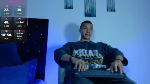 Snapshot of adriel_escalante chatting on 04/20/26, 02:25 adriel_escalante online show from 04/20/26, 02:25