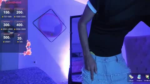 Snapshot of adrien_twink chatting on 09/30/25, 07:41 Arien online show from 09/30/25, 07:41