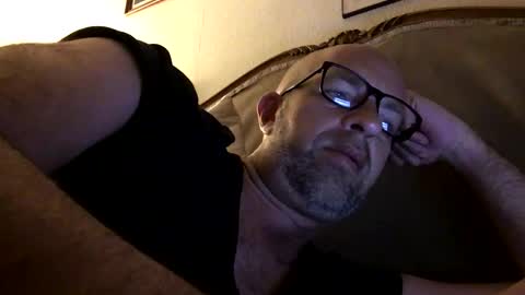 Snapshot of adrienfromparis chatting on 04/14/26, 09:32 adrienfromparis online show from 04/14/26, 09:32