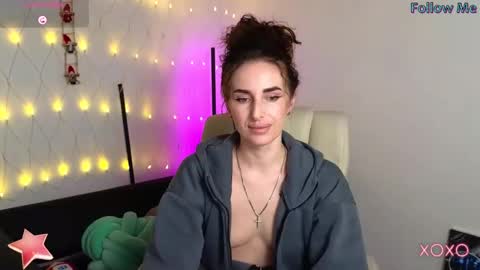 Adriana online show from 02/07/25, 05:40