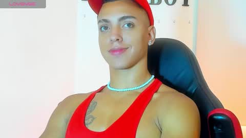 Adrian Lopez online show from 12/10/24, 05:33