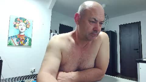 Snapshot of adryanyou chatting on 04/27/26, 08:07 BEST LOVER online show from 04/27/26, 08:07