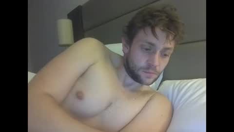 Snapshot of adventure69738921 chatting on 11/21/25, 12:32 adventure69738921 online show from 11/21/25, 12:32