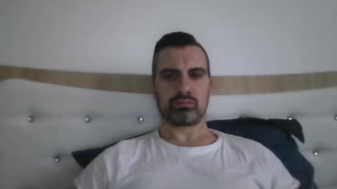 Snapshot of adyyyyyyyyyy35 chatting on 02/20/26, 05:37 Adrian online show from 02/20/26, 05:37