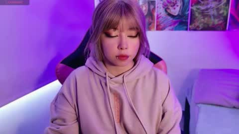 Snapshot of aegon_526 chatting on 12/18/25, 07:20 Arieyara online show from 12/18/25, 07:20