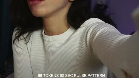 Snapshot of aelia_anara chatting on 12/22/24, 06:28 Aelia online show from 12/22/24, 06:28