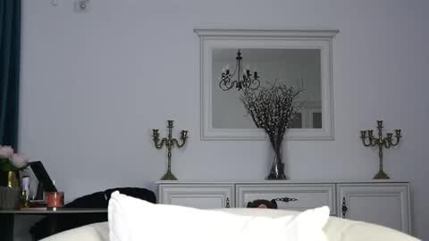 Snapshot of aelia_anara chatting on 09/25/25, 03:54 Aelia online show from 09/25/25, 03:54