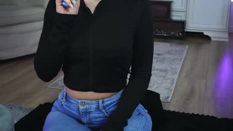 Aelia online show from 01/09/26, 05:54