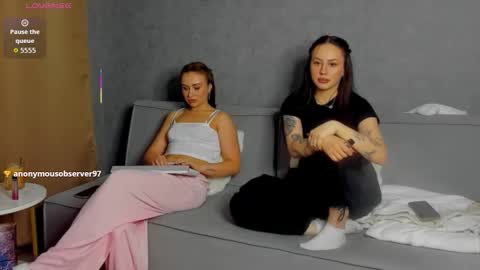 Snapshot of aelin_day chatting on 02/17/26, 06:43 Adele online show from 02/17/26, 06:43