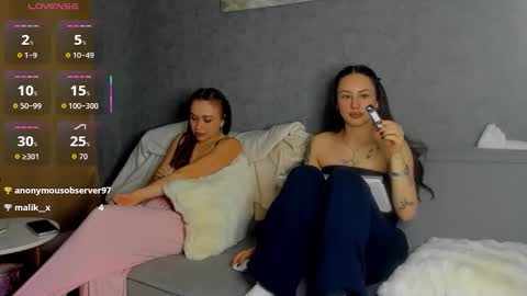 Snapshot of aelin_day chatting on 02/19/26, 07:04 Adele online show from 02/19/26, 07:04