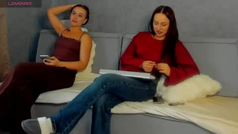 Snapshot of aelin_day chatting on 03/23/26, 06:39 Adele online show from 03/23/26, 06:39