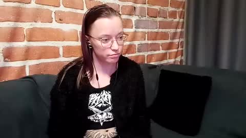 Snapshot of aelita_night chatting on 12/03/24, 10:29 aelita_night online show from 12/03/24, 10:29