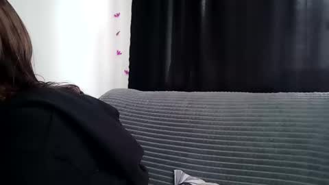 Snapshot of aelita_night chatting on 01/05/25, 08:32 aelita_night online show from 01/05/25, 08:32