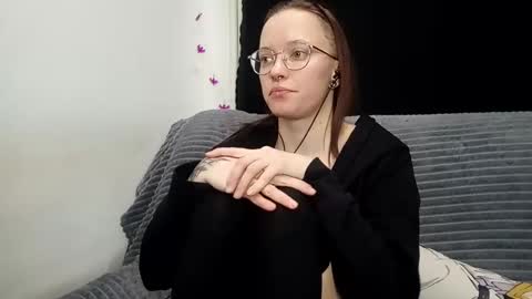 Snapshot of aelita_night chatting on 01/10/25, 06:06 aelita_night online show from 01/10/25, 06:06