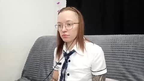 Snapshot of aelita_night chatting on 02/13/25, 09:06 aelita_night online show from 02/13/25, 09:06