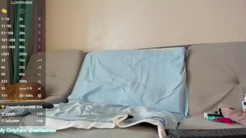 Snapshot of aelitashaw chatting on 02/20/25, 10:37 Aelita online show from 02/20/25, 10:37