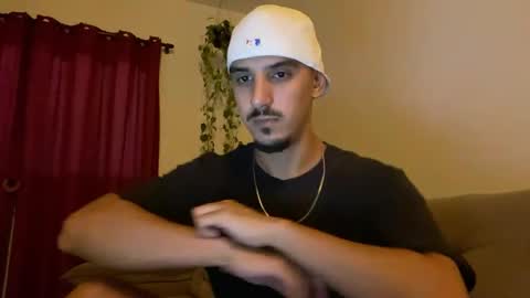 Snapshot of aelucius chatting on 03/11/26, 03:23 Luci online show from 03/11/26, 03:23