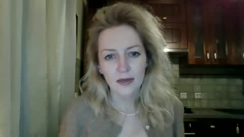 Snapshot of aeroliss chatting on 04/03/26, 04:49 aeroliss online show from 04/03/26, 04:49