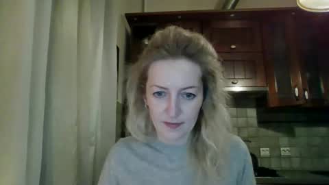Snapshot of aeroliss chatting on 04/06/26, 06:53 aeroliss online show from 04/06/26, 06:53