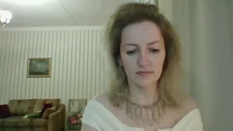 Snapshot of aeroliss chatting on 05/16/26, 05:34 aeroliss online show from 05/16/26, 05:34