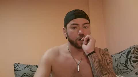 Snapshot of aerthurethan chatting on 12/15/25, 05:34 aerthurethan online show from 12/15/25, 05:34