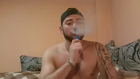 Snapshot of aerthurethan chatting on 12/17/25, 06:36 aerthurethan online show from 12/17/25, 06:36