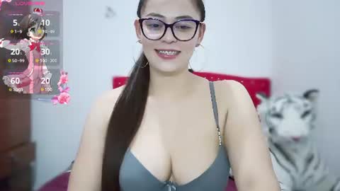 Snapshot of aeseelia chatting on 06/20/26, 01:52 lia online show from 06/20/26, 01:52