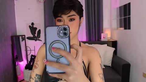 aeshamargaux online show from 09/13/25, 08:03