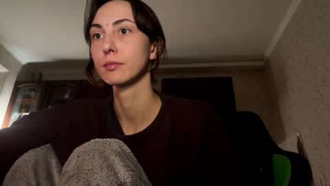 Snapshot of aevra chatting on 12/05/24, 11:18 vegans taste better online show from 12/05/24, 11:18