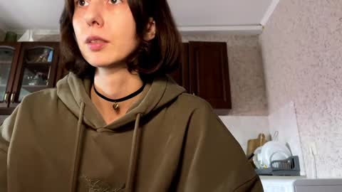 Snapshot of aevra chatting on 02/12/25, 07:13 vegans taste better online show from 02/12/25, 07:13