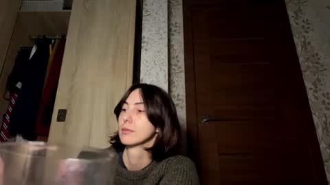 Snapshot of aevra chatting on 02/21/25, 05:09 vegans taste better online show from 02/21/25, 05:09