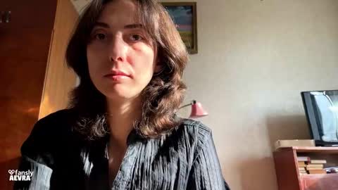 Snapshot of aevra chatting on 09/15/25, 02:06 vegans taste better online show from 09/15/25, 02:06