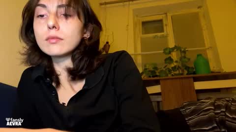 Snapshot of aevra chatting on 09/30/25, 05:40 vegans taste better online show from 09/30/25, 05:40