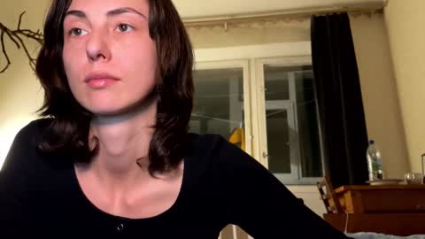 Snapshot of aevra chatting on 10/05/25, 06:39 vegans taste better online show from 10/05/25, 06:39