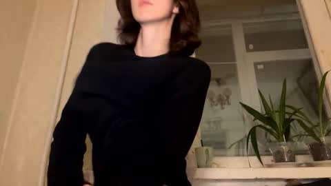 Snapshot of aevra chatting on 12/22/25, 06:38 vegans taste better online show from 12/22/25, 06:38