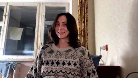 Snapshot of aevra chatting on 02/14/26, 06:59 vegans taste better online show from 02/14/26, 06:59