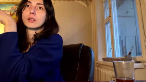 Snapshot of aevra chatting on 03/31/26, 04:29 vegans taste better online show from 03/31/26, 04:29