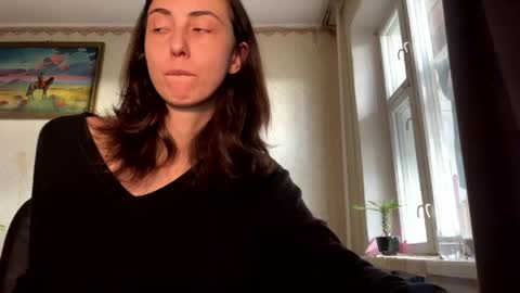 Snapshot of aevra chatting on 04/26/26, 03:32 vegans taste better online show from 04/26/26, 03:32