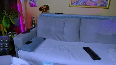 Snapshot of afanasia chatting on 01/19/25, 08:51 OneAfa online show from 01/19/25, 08:51