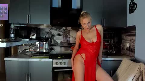 Snapshot of afanasia chatting on 02/14/26, 06:15 OneAfa online show from 02/14/26, 06:15