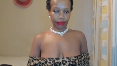 Snapshot of aficangagqueen chatting on 01/17/26, 03:44 AfricanSquirtQueen online show from 01/17/26, 03:44
