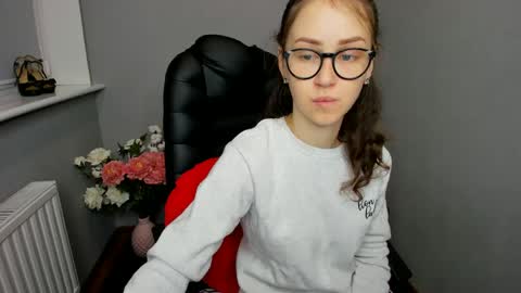 Snapshot of afinacutie chatting on 12/05/24, 02:00 Afina online show from 12/05/24, 02:00