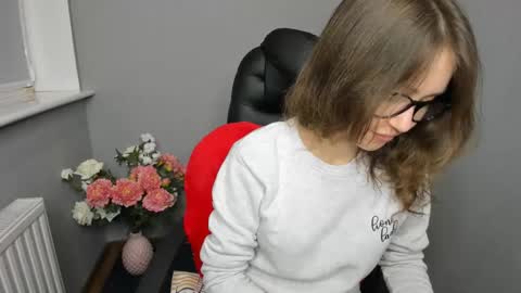 Snapshot of afinacutie chatting on 12/16/24, 11:12 Afina online show from 12/16/24, 11:12