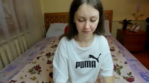 Snapshot of afinacutie chatting on 10/22/25, 12:38 Afina online show from 10/22/25, 12:38