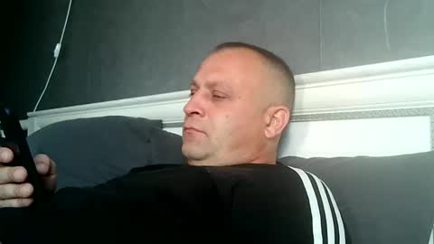 Sasha online show from 09/18/25, 05:42