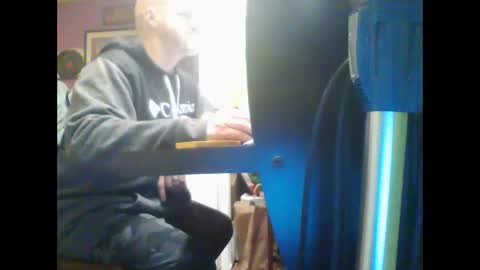 Snapshot of afr10221966 chatting on 12/18/24, 11:34 afr10221966 online show from 12/18/24, 11:34