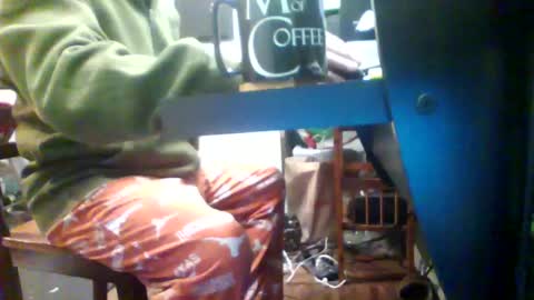 Snapshot of afr10221966 chatting on 01/10/25, 11:33 afr10221966 online show from 01/10/25, 11:33