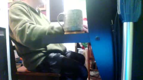 Snapshot of afr10221966 chatting on 02/20/25, 10:59 afr10221966 online show from 02/20/25, 10:59